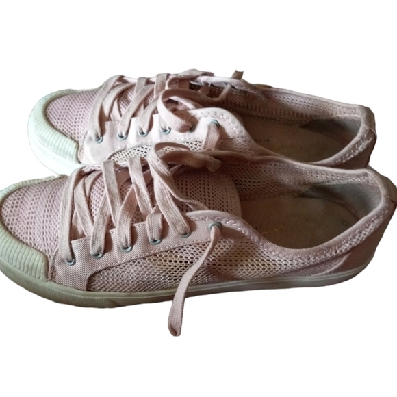 Beautiful Women’s Pink Breathable SketchesTennis Shoes Size    8,5 - Picture 4 of 7